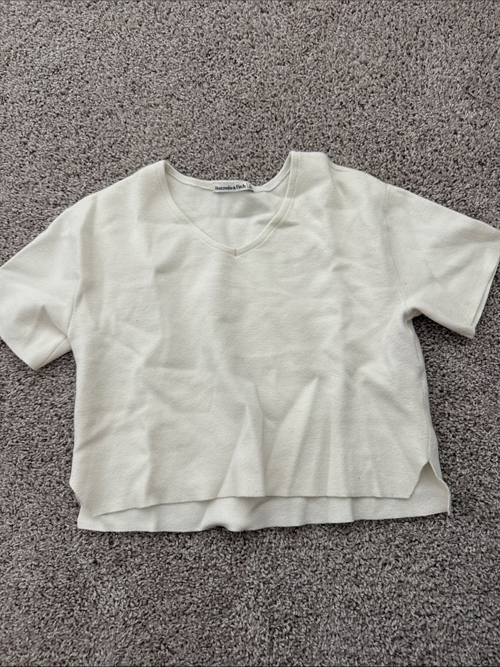Abercrombie Cream Short Sleeve V-Neck Knit Top